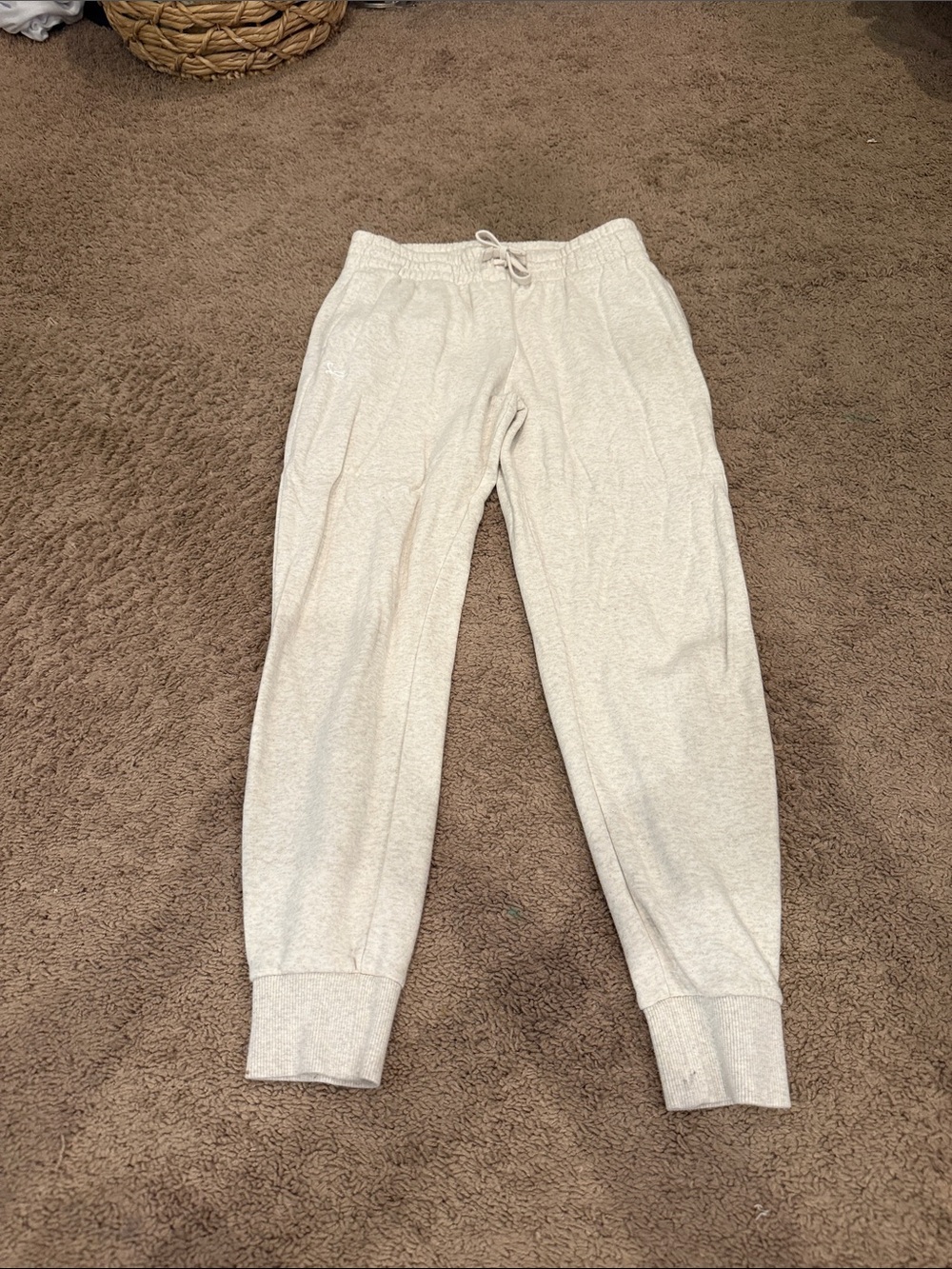 Under Armor Cream Sweatpants-S